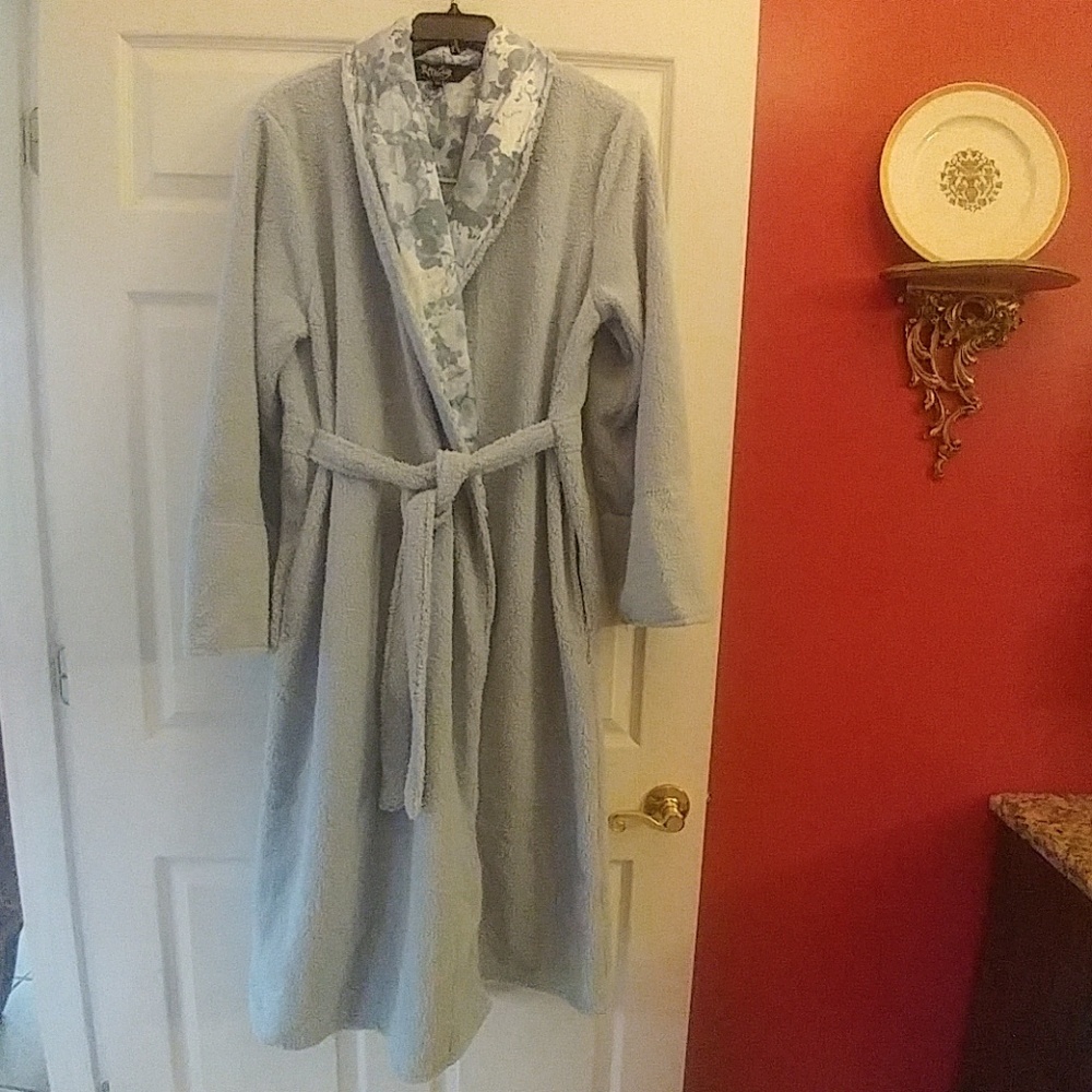 Soft & Cozy Robe